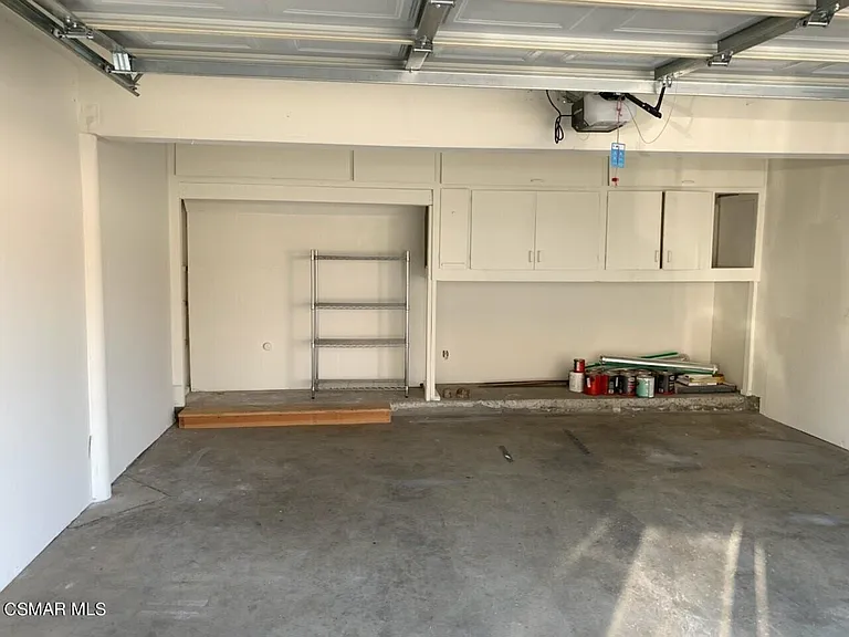 1242 Landsburn Cir — Photo 15