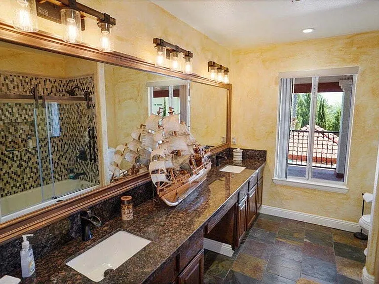 41904 Tucson Ct — Photo 19