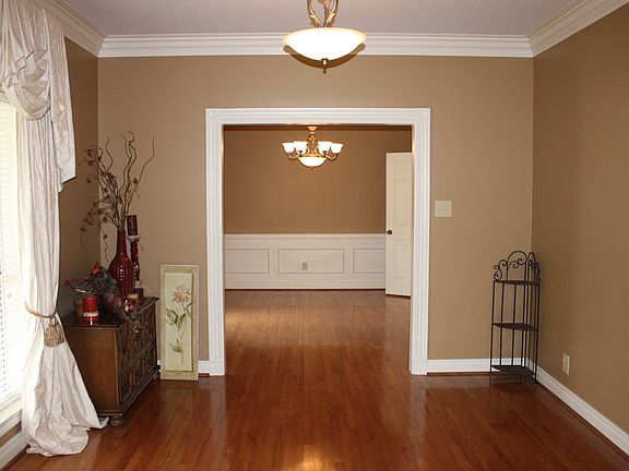 4th image of 405 Tupawek Dr