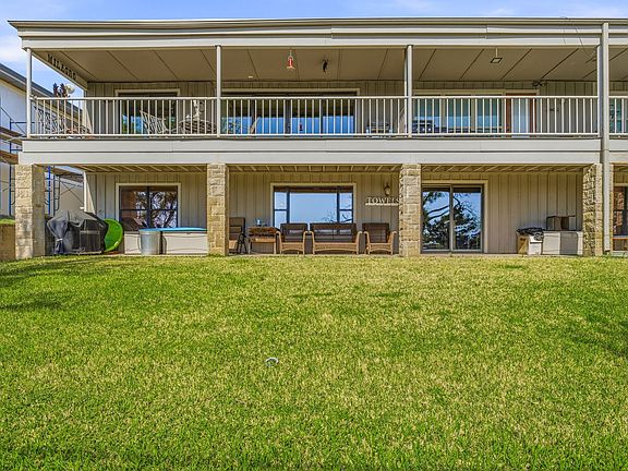 4th image of 3301 Lavilla Rd