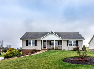 55 Willow Ridges Dr, Chuckey, TN 37641