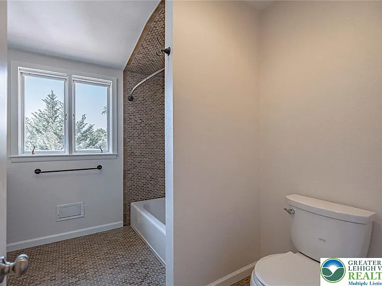 3608 S Highland St — Photo 53