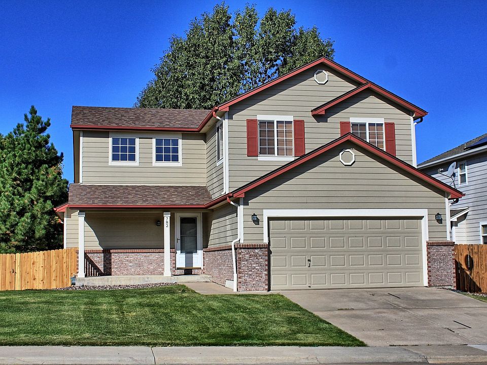 1st image of 782 Whispering Oak Dr