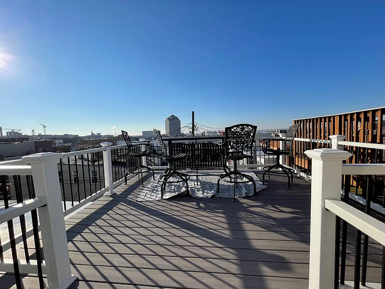 3211 Dillon St — Photo 20