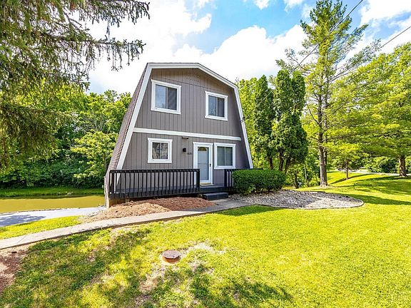 3rd image of 6135 Blue Lake Dr