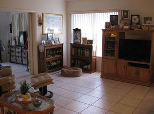 8832 Lake Park Cir S, Davie, FL 33328