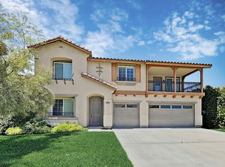 37205 Edgemont Dr, Murrieta, CA 92563