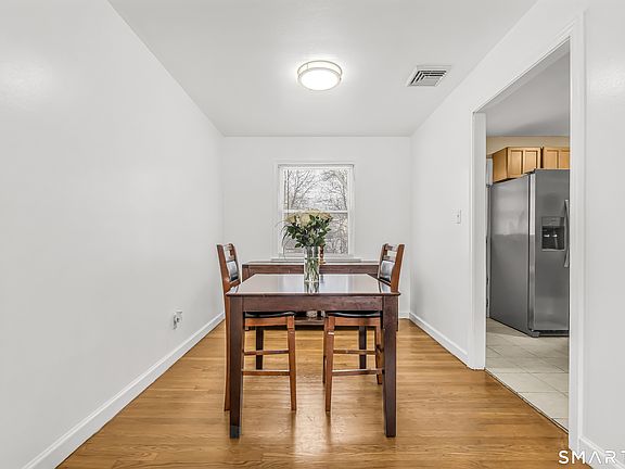 5th image of 280 Lane Street