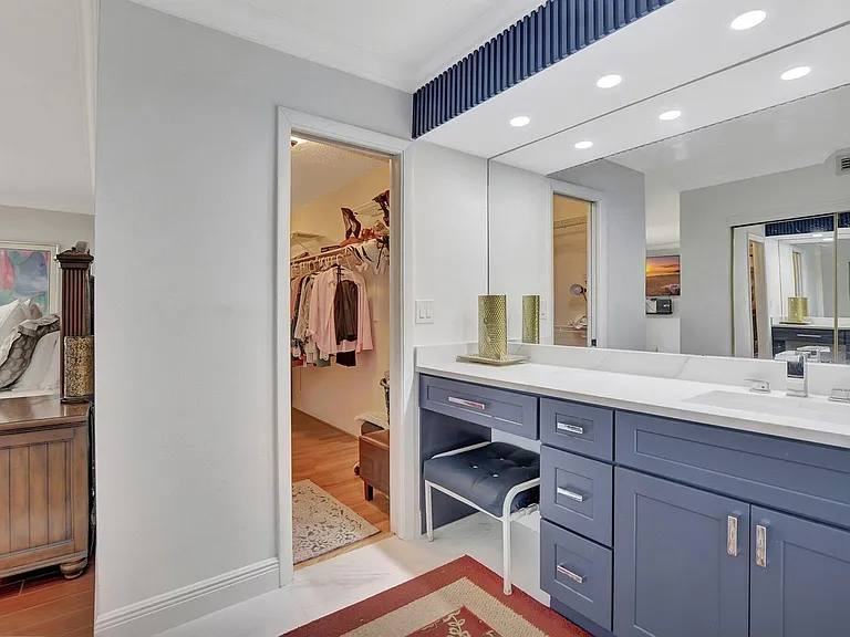 7194 Promenade Dr #102 — Photo 31