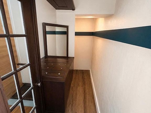 3rd image of 2511 Hearst Ave #210
