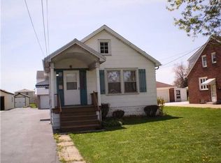 51 Fisher Rd, Buffalo, NY 14218