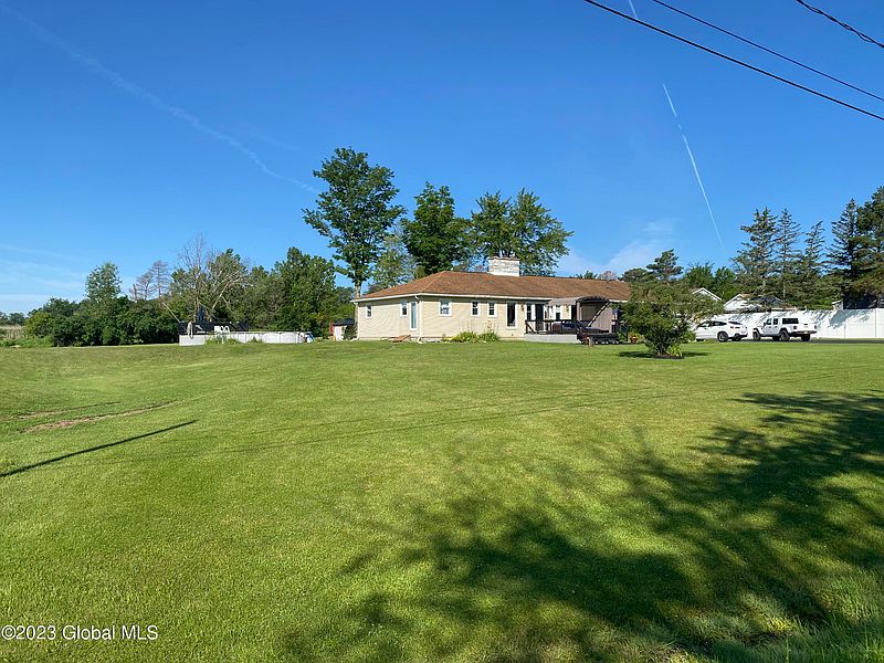 3rd image of 12 Company Bridge Rd