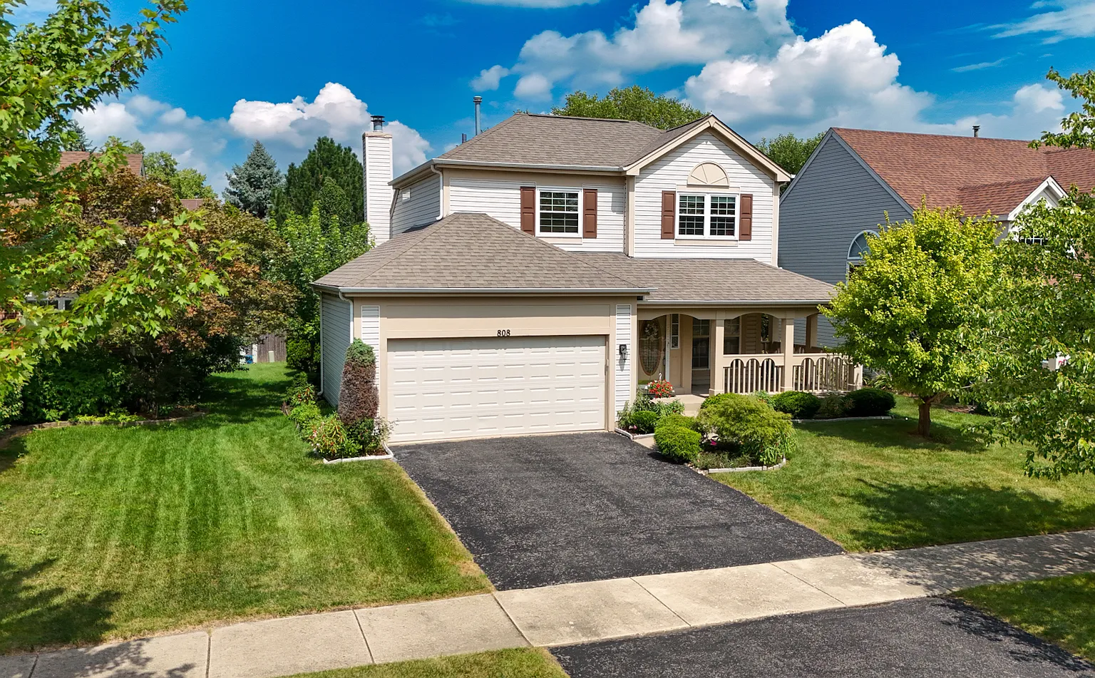 808 Violet Cir photo 1