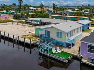 2634 Coco Plum Dr, Matlacha, FL 33993