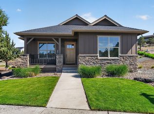 1202 SE Yarrow Ave, Madras, OR 97741