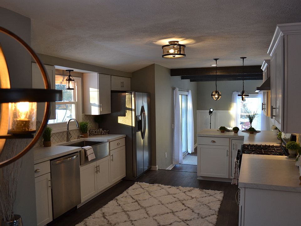 1st image of 9921 Hawley Dr