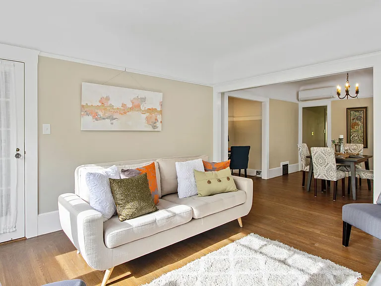 2615 P St #3 — Photo 4
