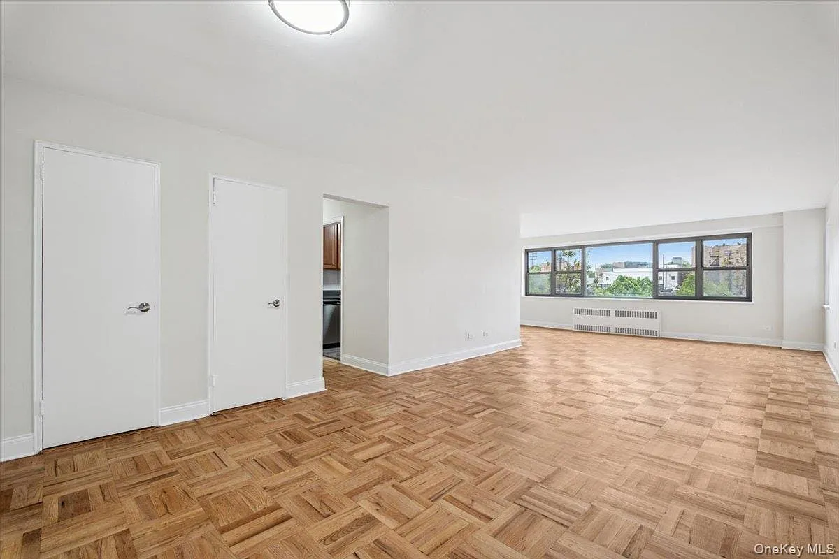1 bed, 1.0 bath, 1004 sqft, $3,850 — Photo 1