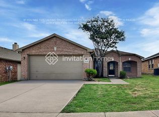 13768 Canyon Ranch Rd, Roanoke, TX 76262