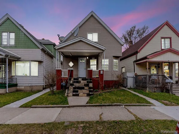 1935 Norwalk St, Hamtramck, MI 48212