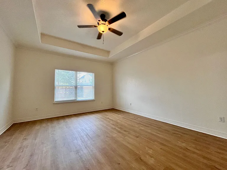 13724 Altamirano — Photo 15