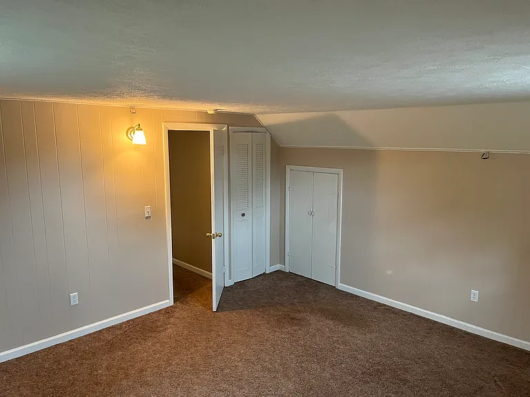 1190 Pittsburgh Rd — Photo 5