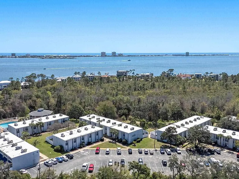 201 Pensacola Beach Rd #D3 — Photo 4