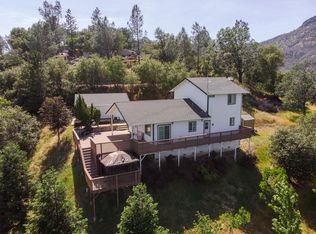 22122 Loop Dr, Redding, CA 96003