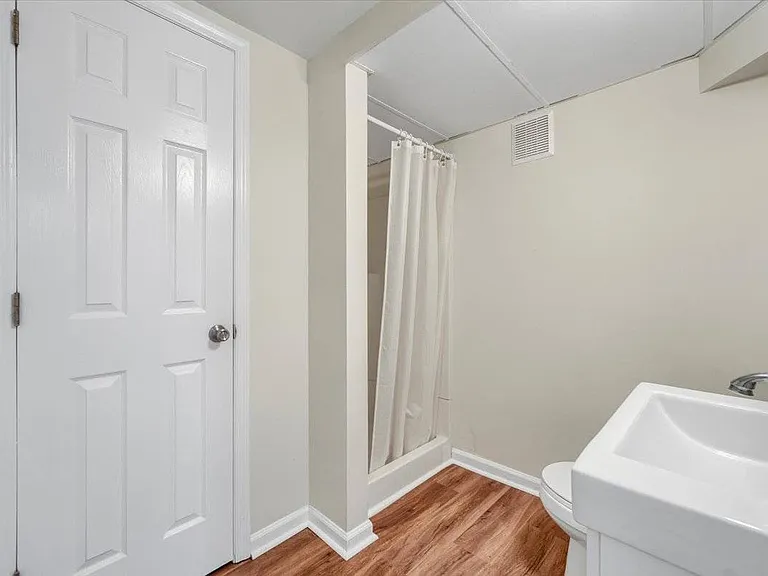 205 Hudson St #1 — Photo 20