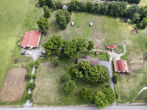 4751 Old Clarksville Pike, Clarksville, TN 37043
