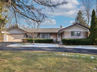 103 S Maple Ln, Prospect Heights, IL 60070