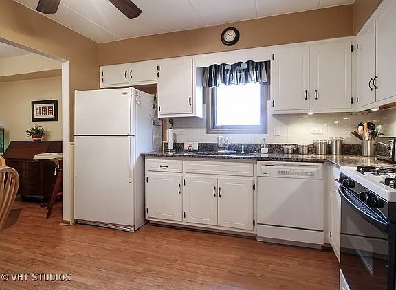 4th image of 8804 140th St