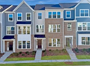 391 Chesapeake Commons St #121, Garner, NC 27529