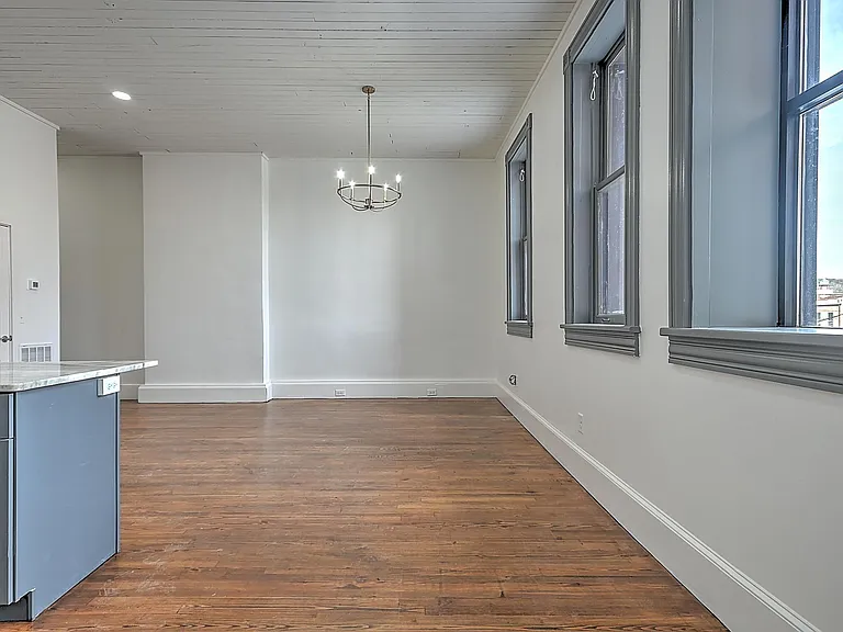 503 State St #203 — Photo 10