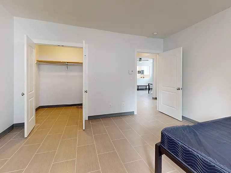 245 Whitney Ave #2L — Photo 11