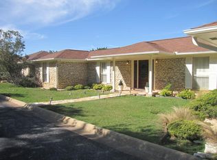 625 Rim Rock Rd, Kerrville, TX 78028