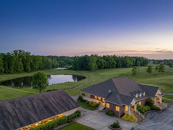 5th image of 360 Persimmon Cir