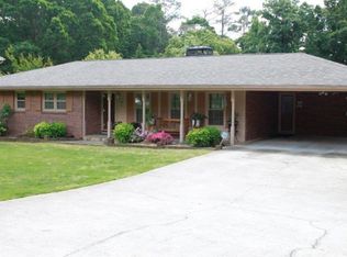 527 Old Tucker Rd, Stone Mountain, GA 30087