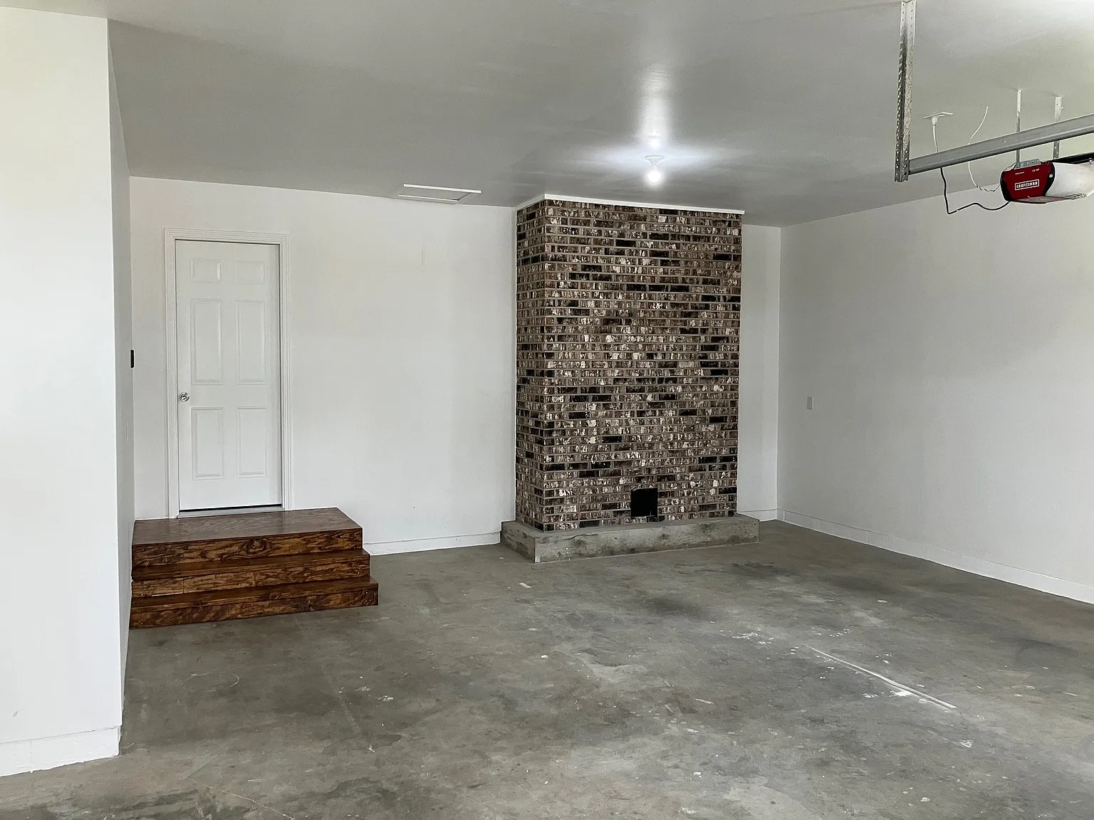 3 bed, 1500 sqft, $1,800 — Photo 4