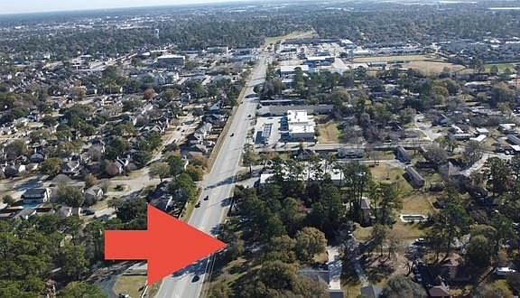 5th image of 12139 Cathy Dr