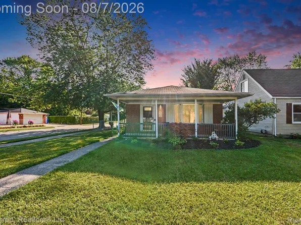 4101 Parker St, Dearborn Heights, MI 48125