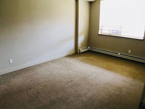 5th image of 136 Sandpiper Rd #108