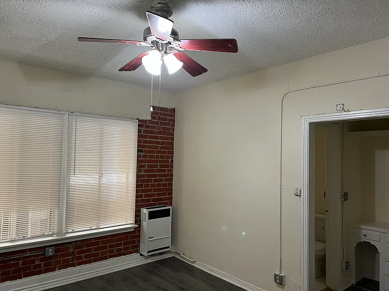 422 S Grand View St #A310 — Photo 5