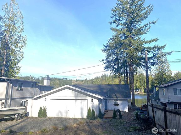 2nd image of 2319 SW Lake Roesiger Road