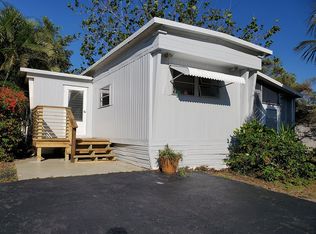 4175 68th St N, Riviera Beach, FL 33404