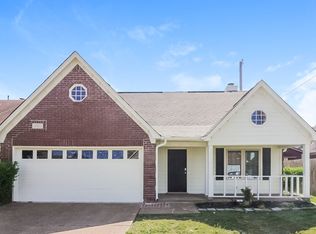 990 Appling Meadow Dr, Cordova, TN 38018