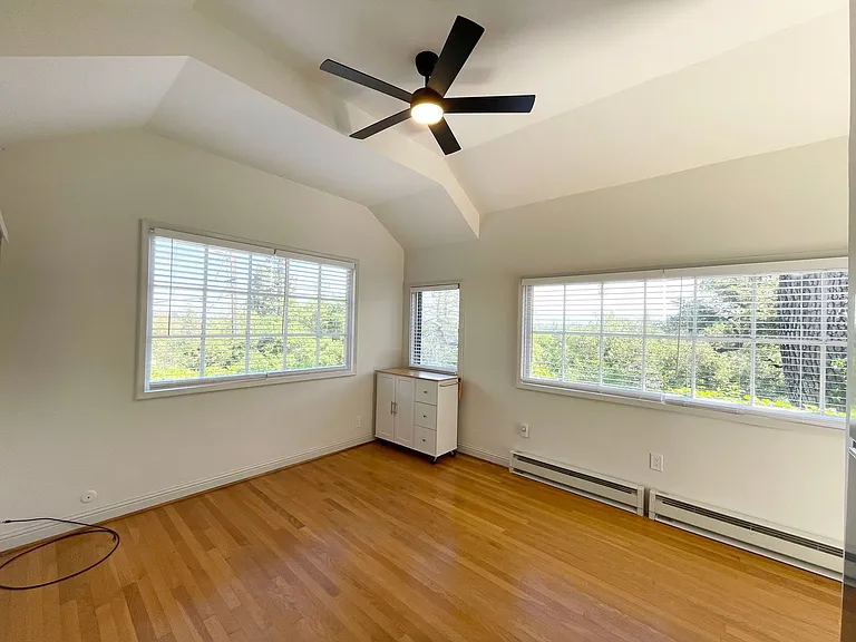 54 Cleland Ave — Photo 15
