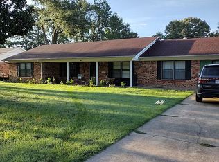 226 Molly Ln, Mineola, TX 75773