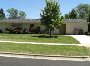 463 Rushmore Ln, Madison, WI 53711