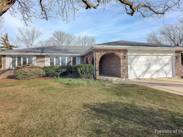 6709 Trenton Ln, Darien, IL 60561